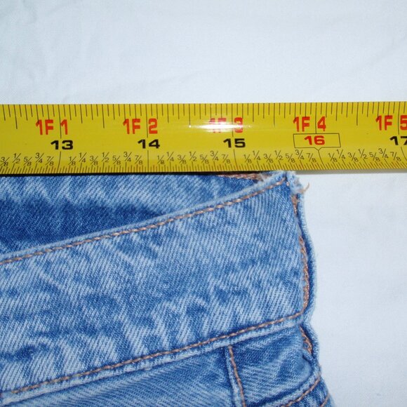 American Eagle Super High Rise Ultra Wide Leg Jeans Sz 6 SHORT Blue Destructed - Picture 16 of 16